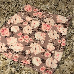 Floral mini skirt